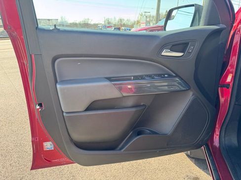 Used 2021 Chevrolet Colorado Z71 image 11