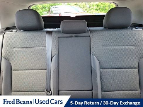 Used 2019 Volkswagen Golf S FWD image 25