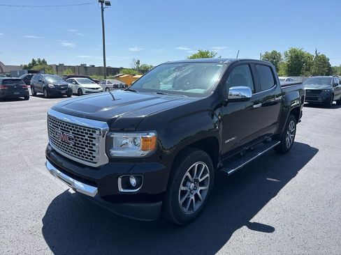 Used 2019 GMC Canyon Denali image 3