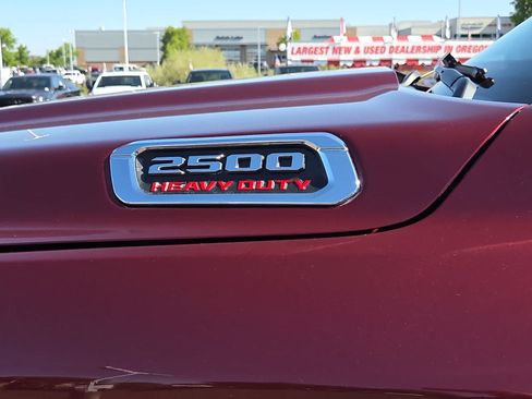 Used 2022 RAM 2500 Laramie AWD/4WD image 15