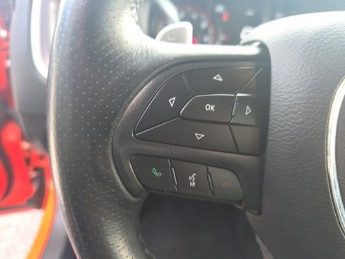 Used 2019 Dodge Charger SXT image 22