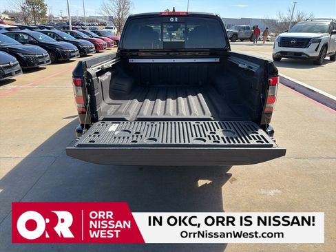 Used 2024 Nissan Frontier SV w/ SV Convenience Package image 10