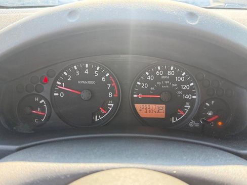 Used 2015 Nissan Frontier SV image 20