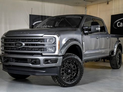 Used 2024 Ford F250 Lariat image 5
