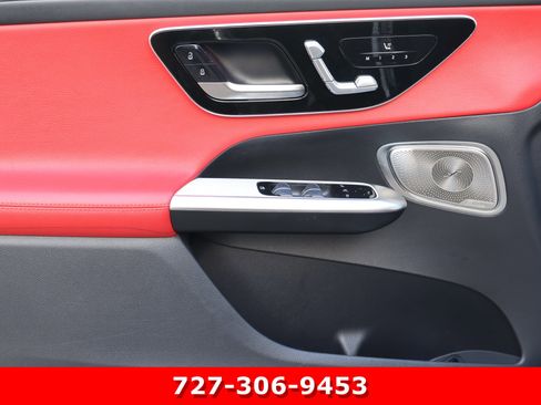 Used 2024 Mercedes-Benz GLC 300 GLC 300 image 11