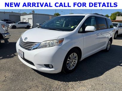 Used 2013 Toyota Sienna XLE