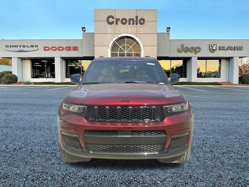 New 2025 Jeep Grand Cherokee L Limited w/ Black Appearance Package RWD image 8