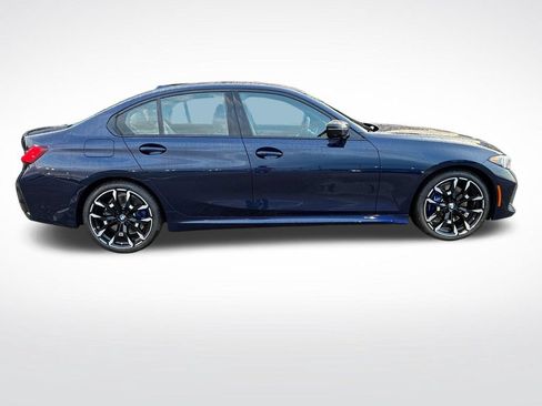 New 2026 BMW 330i xDrive Sedan w/ M Sport Package AWD/4WD image 2