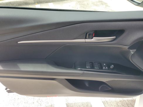 Used 2025 Toyota Camry LE image 18