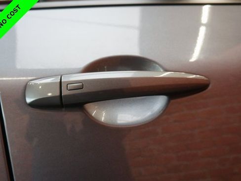 Used 2022 Nissan Rogue SL w/ SL Premium Package image 89