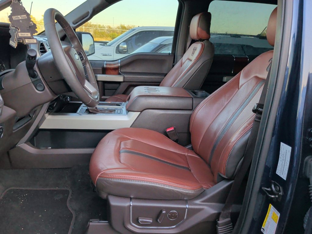 Used 2018 Ford F150 King Ranch w/ Equipment Group 601A Luxury AWD/4WD image 8