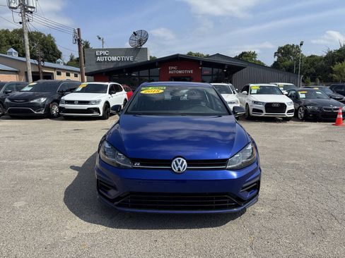 Used 2018 Volkswagen Golf 4-Door AWD/4WD image 2