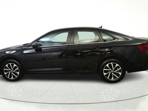 Used 2022 Volkswagen Jetta S w/ IQ.Drive Package FWD image 4