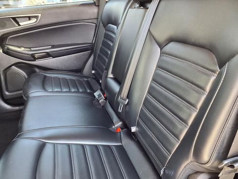 Used 2023 Ford Edge SEL w/ Convenience Package AWD/4WD image 7