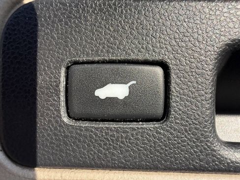 Used 2016 Honda Odyssey EX-L image 24