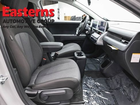 Used 2024 Hyundai Ioniq 5 SE RWD image 23