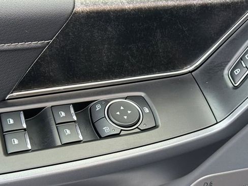 Used 2024 Ford F150 Lightning Flash image 12