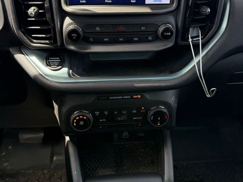 Used 2023 Ford Bronco Sport Badlands AWD/4WD image 8