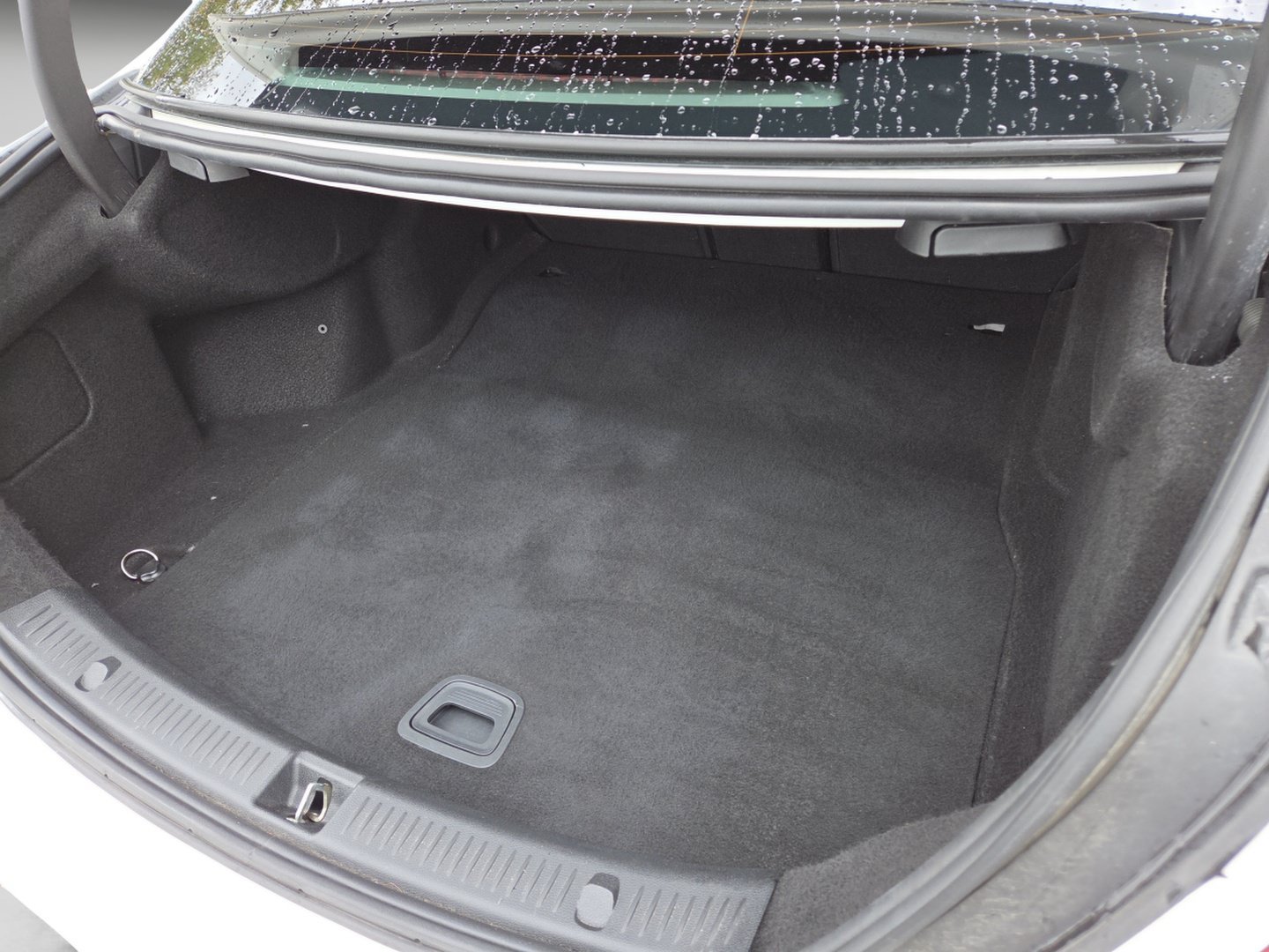 Used 2019 Mercedes-Benz E 300 4MATIC image 30
