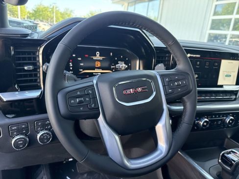 New 2026 GMC Sierra 1500 SLT w/ SLT Premium Package AWD/4WD image 12