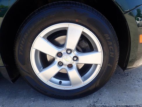Used 2015 Chevrolet Cruze LT FWD image 31