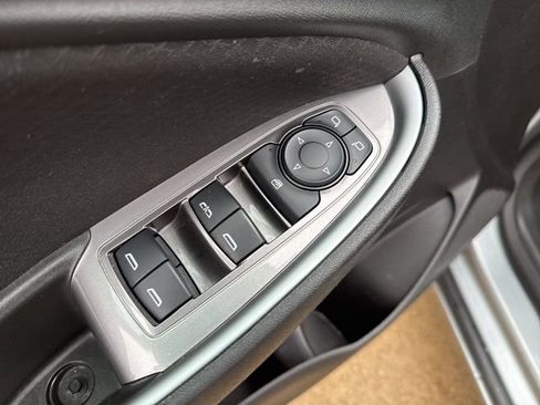 Used 2024 Chevrolet Malibu LT image 10