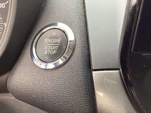 Used 2020 Ford EcoSport SE image 33