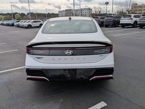 Used 2025 Hyundai Sonata SEL image 4