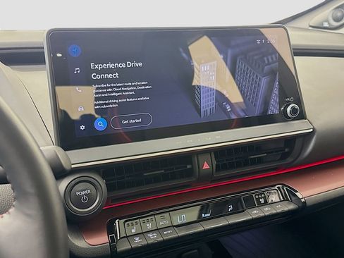 Used 2024 Toyota Prius Prime Premium FWD image 16