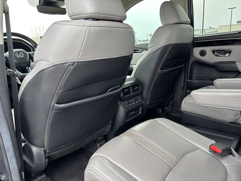 Certified 2024 Honda Pilot EX-L image 13