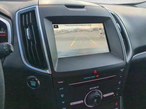 Used 2016 Ford Edge Titanium w/ Technology Package image 14