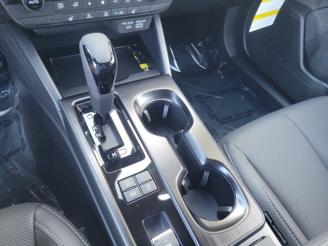 New 2026 Subaru Outback Limited AWD/4WD image 17