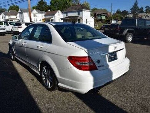 Used 2014 Mercedes-Benz C 250 Sedan image 8