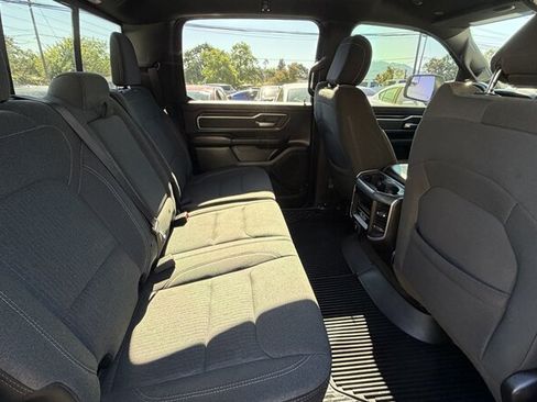 Used 2021 RAM 1500 Big Horn AWD/4WD image 10