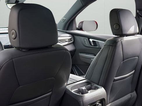 New 2026 Buick Enclave Sport Touring w/ Super Cruise Package image 19