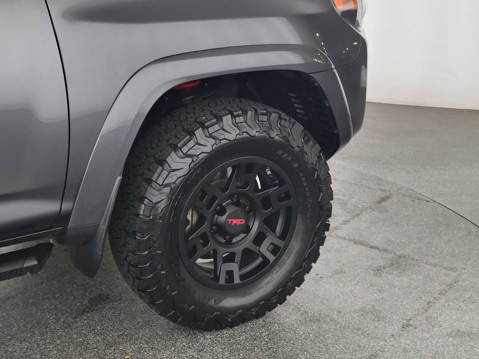 Used 2020 Toyota 4Runner TRD Pro AWD/4WD image 9