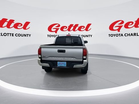 Certified 2022 Toyota Tacoma SR5 image 7