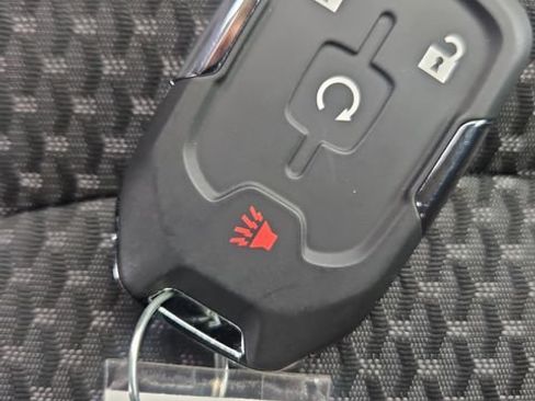 Used 2023 GMC Terrain SLE w/ Driver Convenience Package FWD image 29