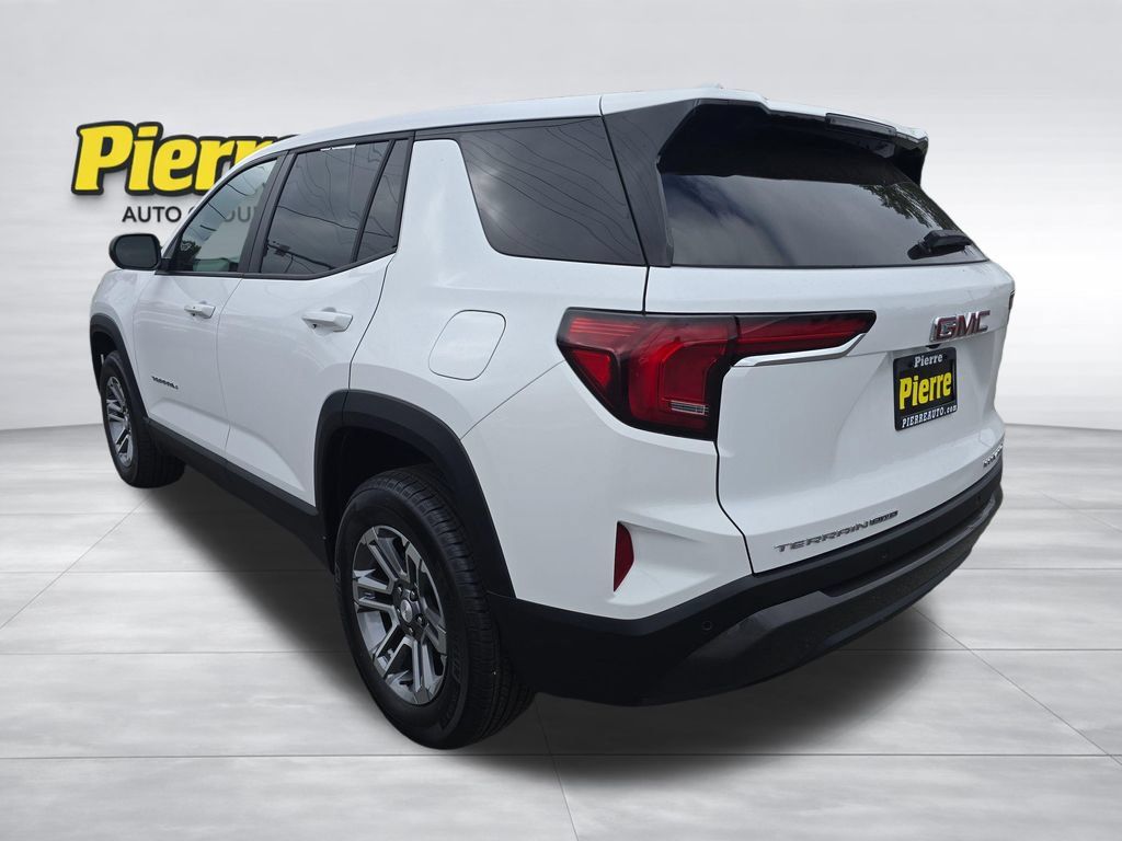 Used 2026 GMC Terrain Elevation AWD/4WD image 3