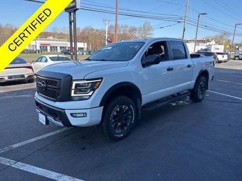 Used 2021 Nissan Titan PRO-4X w/ Off Road Protection Package AWD/4WD image 5