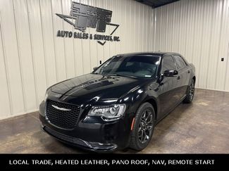 Used 2018 Chrysler 300 S w/ 300S Premium Group image 1