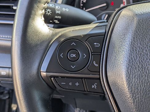 Used 2024 Toyota Camry SE image 19