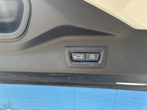 Used 2019 BMW X5 xDrive40i w/ Premium Package 2 image 31