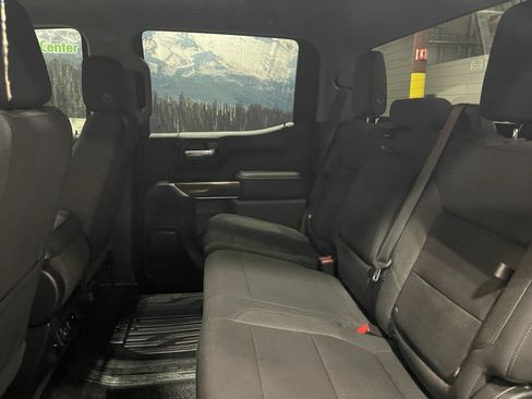 Used 2020 GMC Sierra 1500 Elevation w/ Elevation Value Package AWD/4WD image 16