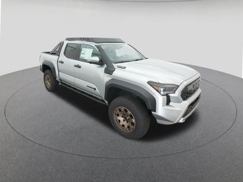 New 2025 Toyota Tacoma 4x4 Double Cab Hybrid image 13