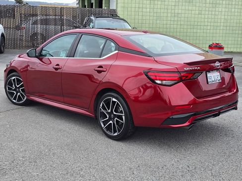 Used 2024 Nissan Sentra SR image 3