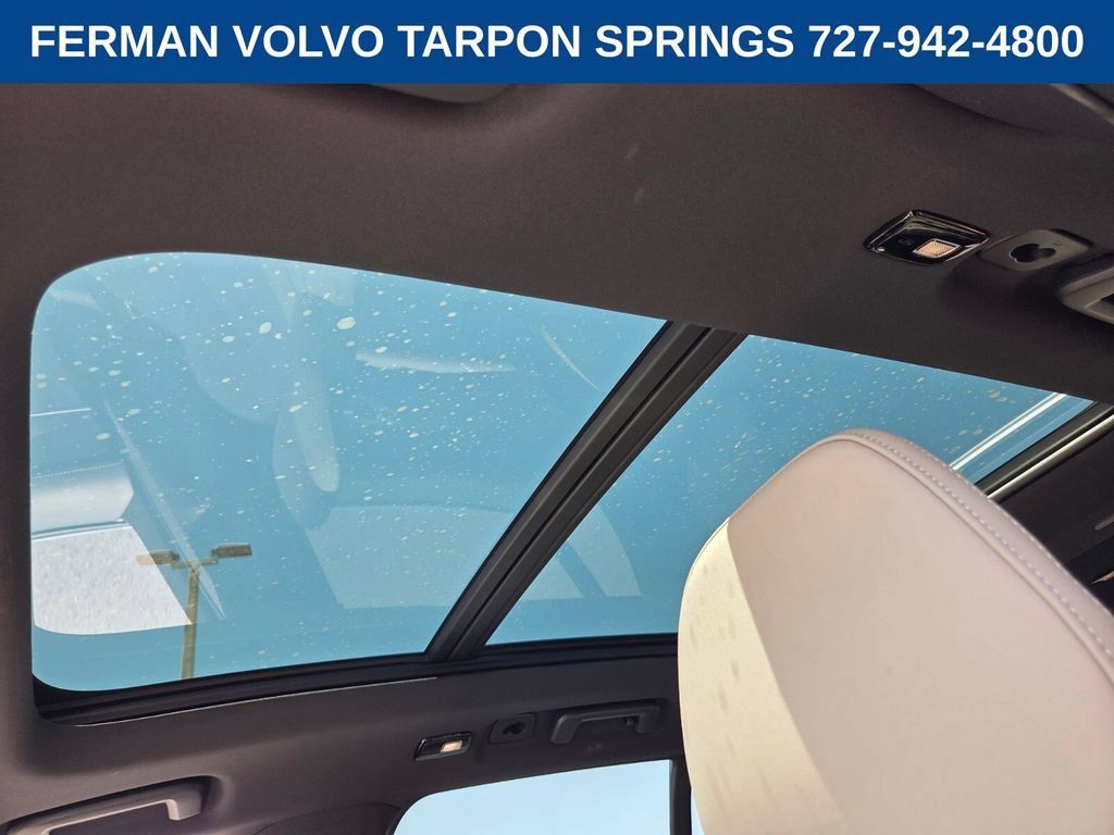 New 2026 Volvo XC90 T8 Core w/ Protection Package Premier AWD/4WD image 23
