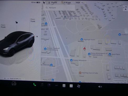 Used 2023 Tesla Model Y AWD image 10