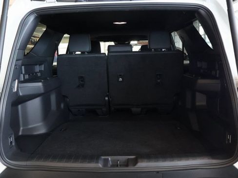 Used 2025 Toyota 4Runner TRD Off-Road Premium w/ Tow Technology Package AWD/4WD image 12