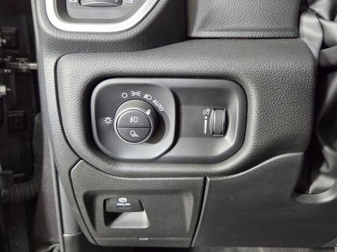 Used 2023 RAM 1500 Big Horn image 18